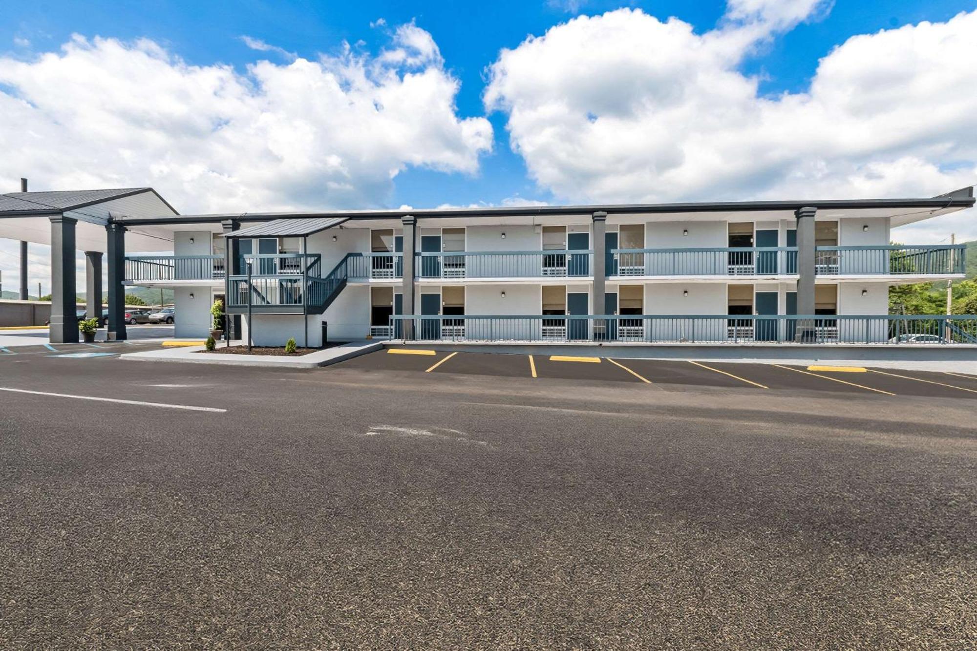 Americas Best Value Inn&Suites-Dalton, GA - I-75, Exit- 328 Exterior foto